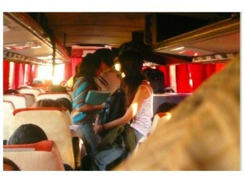 Proponen que la m�sica en los colectivos s�lo pueda ser escuchada con auriculares