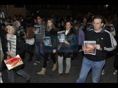 Familiares de v�ctimas de delitos marcharon en reclamo de justicia