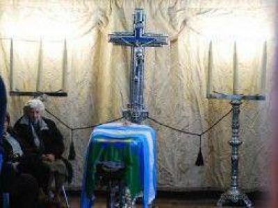 Dolor en Z�rate por el fallecimiento del exintendente Francisco Bugatto