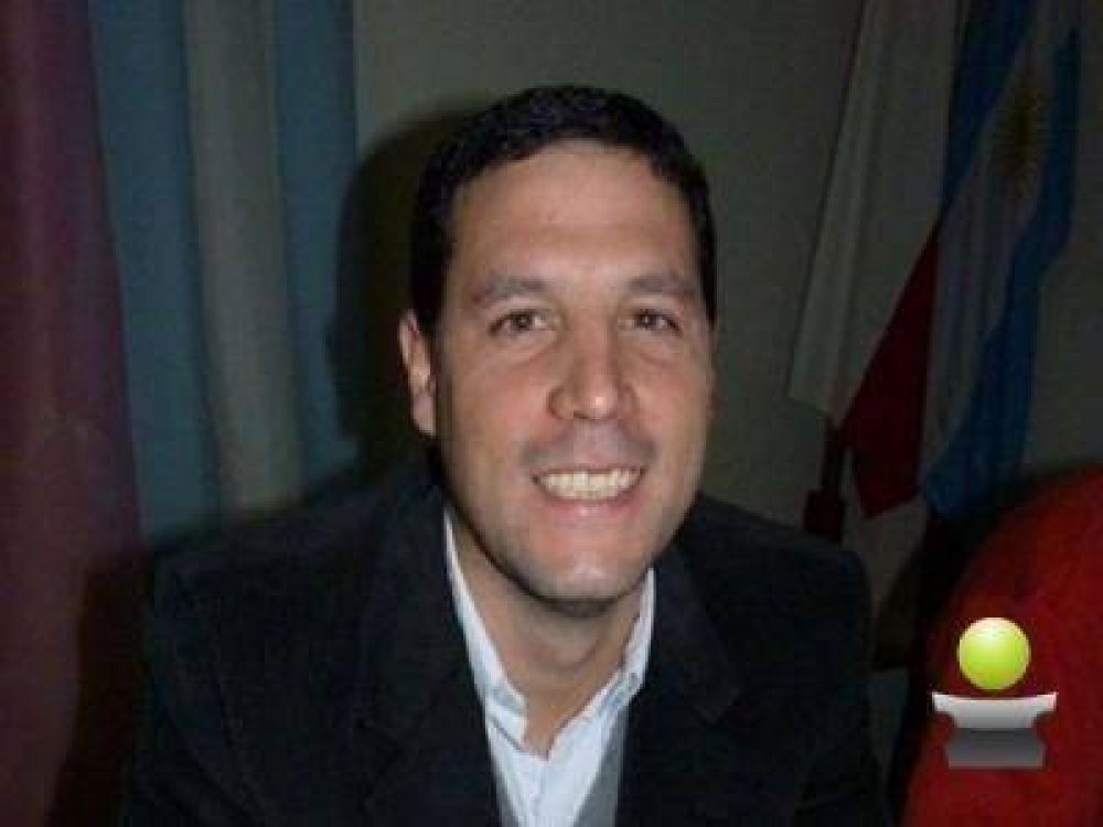 �SUMAR DERECHOS SIEMPRE ES IMPORTANTE, PERO ANTES EL GOBIERNO DEBER�A GARANTIZAR LOS EXISTENTES�