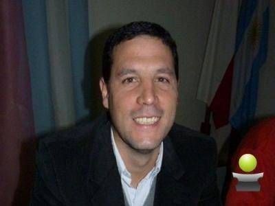�SUMAR DERECHOS SIEMPRE ES IMPORTANTE, PERO ANTES EL GOBIERNO DEBER�A GARANTIZAR LOS EXISTENTES�
