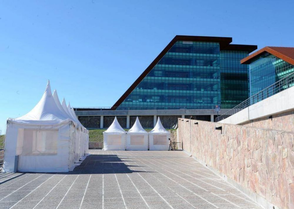 Comenz� la mega feria San Luis Digital 2012