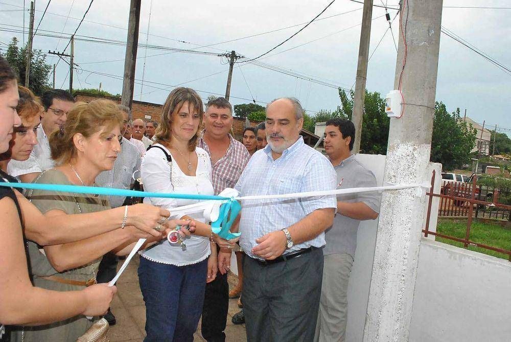 El Gobernador viaja a Yatayti Calle y San Lorenzo por m�s obras y gesti�n educativa