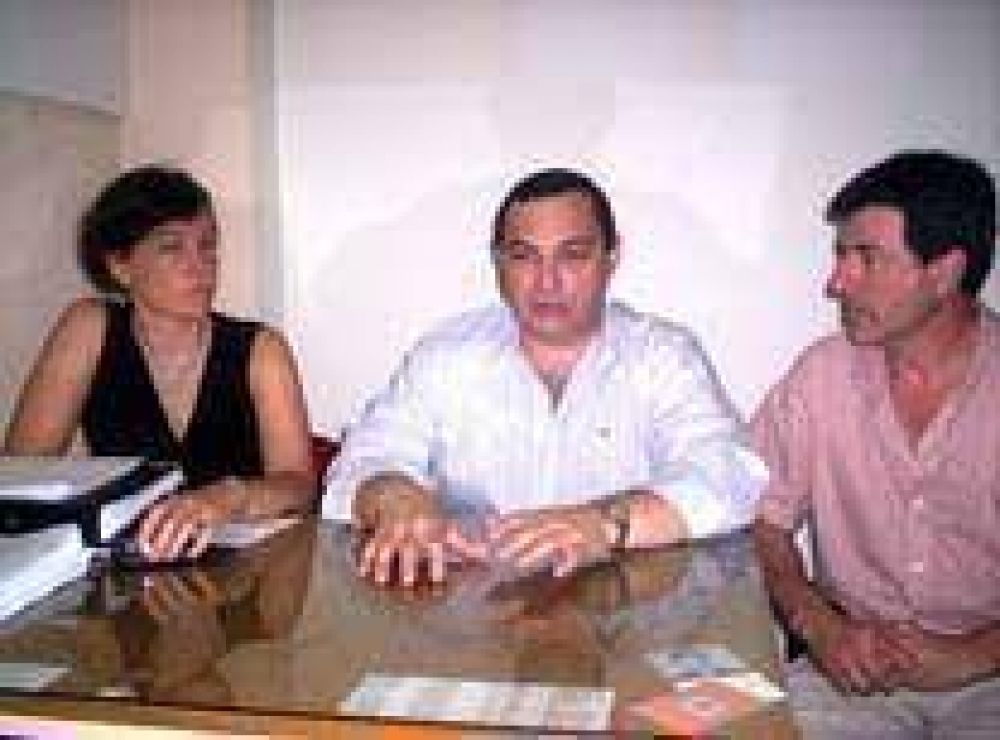 Invitan al Intendente para que de explicaciones 