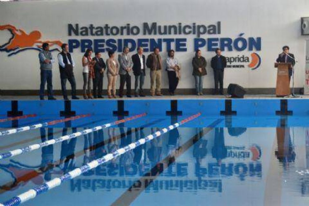 Laprida inaugura nuevo natatorio e inicia obras viales