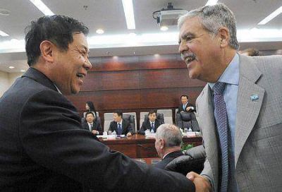 Energ�a nuclear, nacional y popular