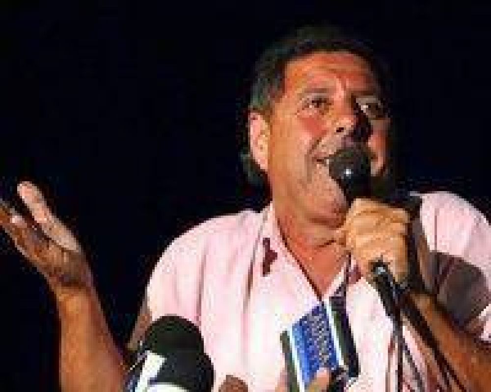 Confirman a De �ngeli al frente de la Federaci�n Agraria de Entre R�os