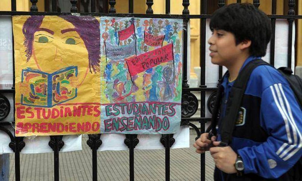 La Justicia dej� sin efecto el "instructivo" del gobierno porte�o para denunciar tomas