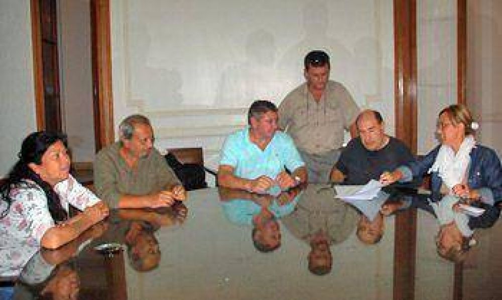 Los gremialistas municipales aguardan una audiencia con H�ctor Guti�rrez
