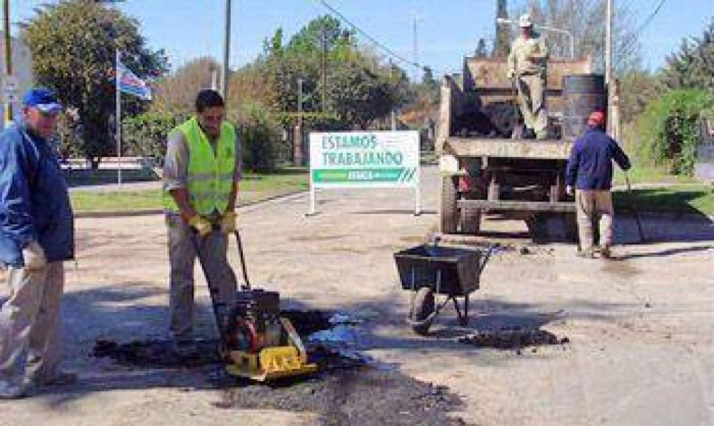 Trabajos en distintos barrios para dar respuesta a reclamos