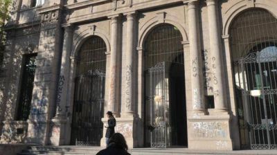 Dura controversia por aportes docentes a la Caja Complementaria