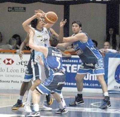 Argentino reaccion� a tiempo ante Weber y sigue en lo m�s alto