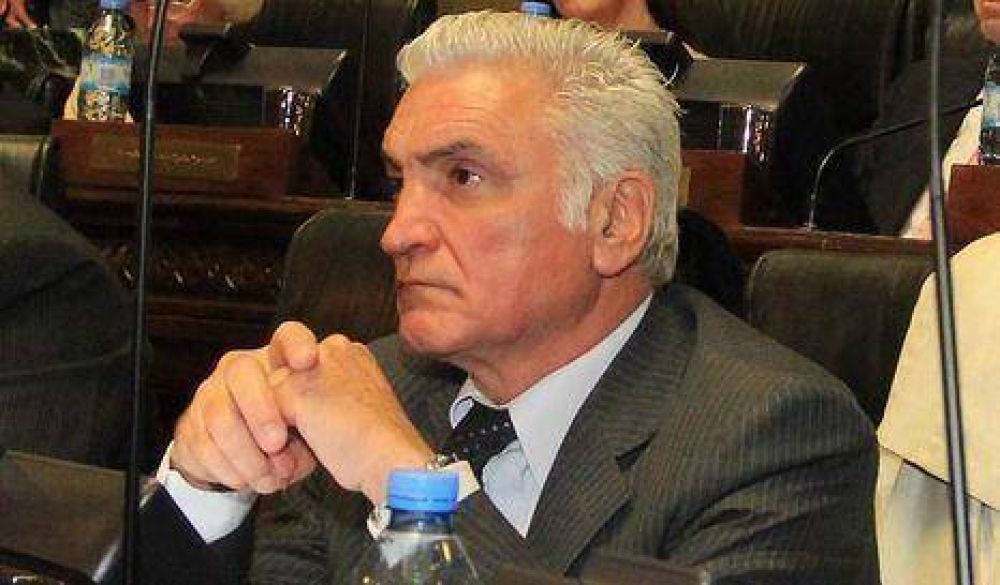 "Le pedimos a Bullrich que recapacite y dialogue"