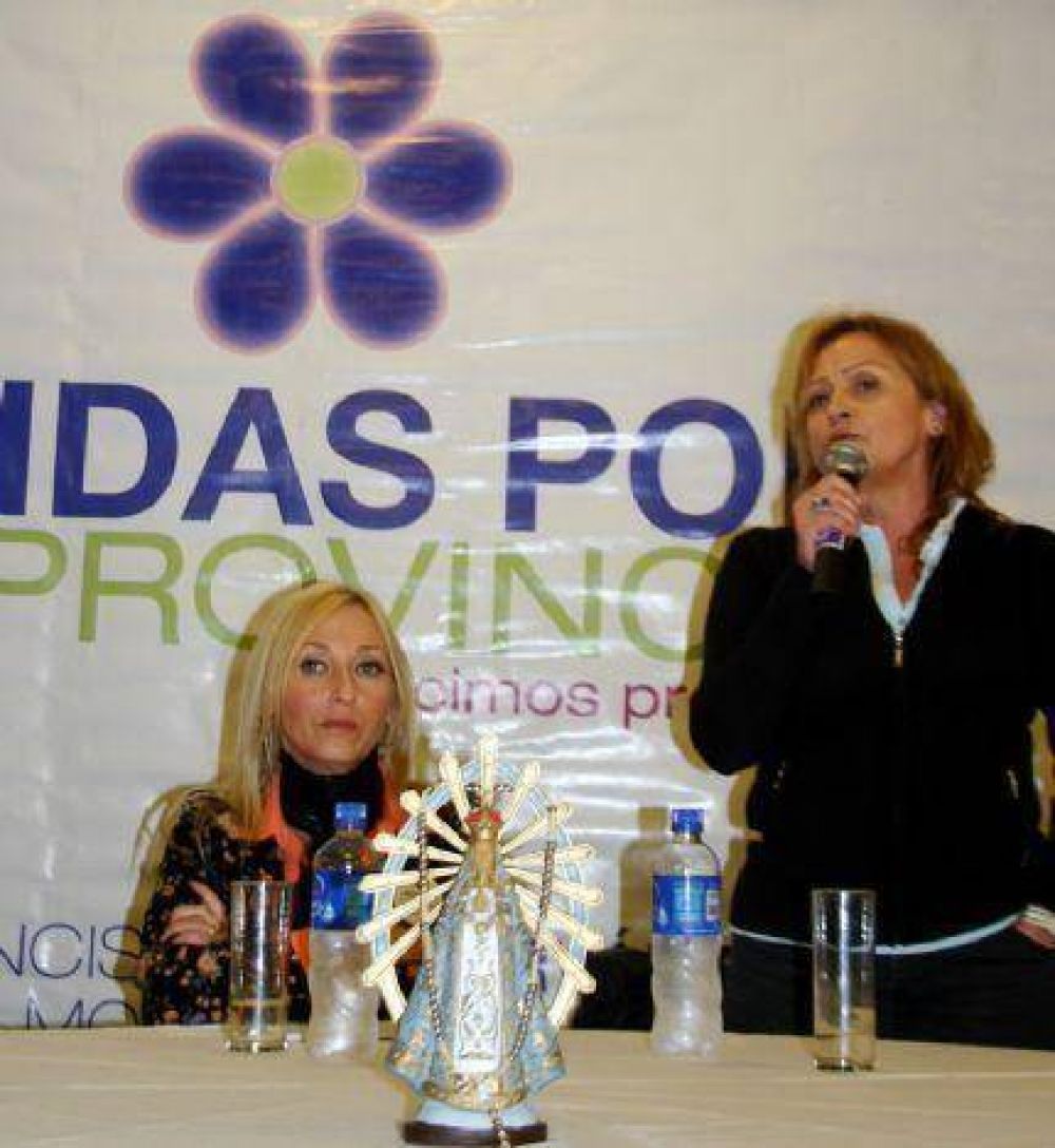 M�nica L�pez: �Debemos volver a tomar las calles para nuestros hijos, para vivir en libertad�
