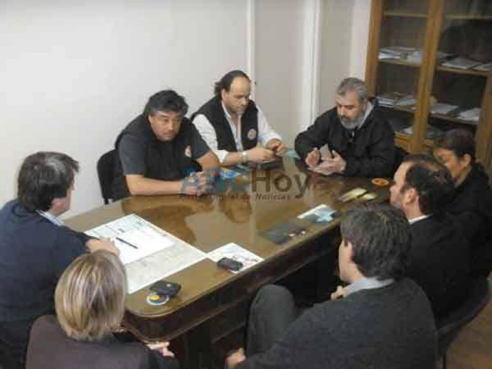 Municipales rechazan propuesta del Ejecutivo y aguardan reuni�n de Lunghi con Scioli