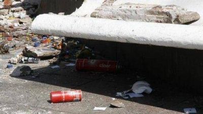 Una �travesura� estudiantil casi caus� una tragedia en la plaza Independencia  