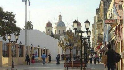 San Miguel de Tucum�n festeja su cumplea�os con m�ltiples actividades  