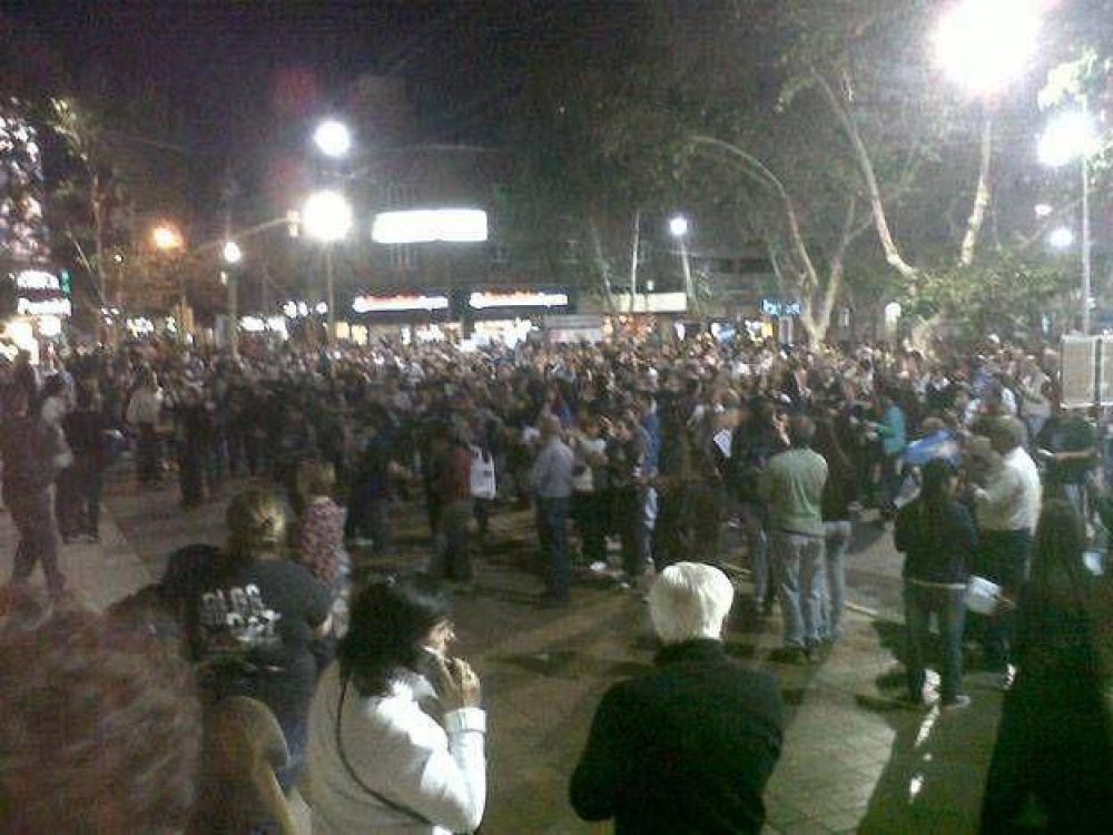 Los sanjuaninos otra vez en las calles contra las pol�ticas nacionales