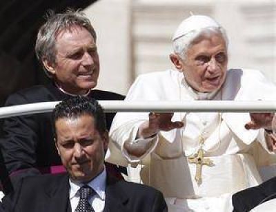 El Vaticano busca esclarecer el caso de filtraciones que golpe� a la Iglesia