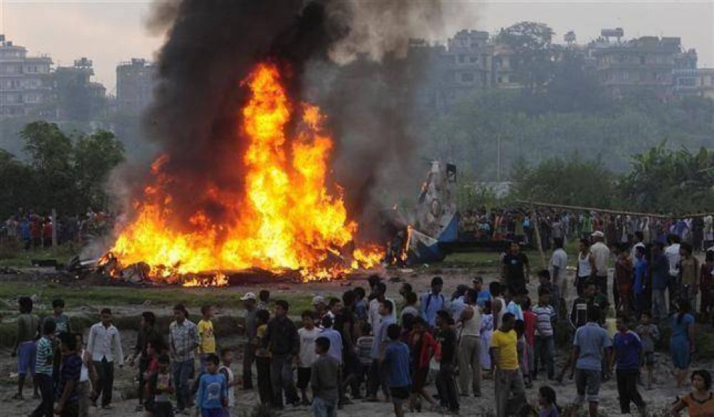 Accidente a�reo en Nepal: 19 muertos
