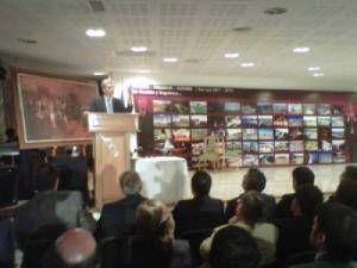 "Cada ciudadano de San Luis tiene que beneficiarse con las pol�ticas digitales"