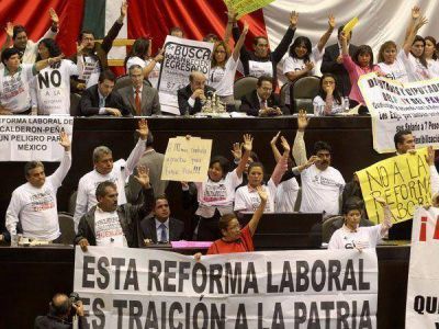 M�xico: media sanci�n para la nueva reforma laboral