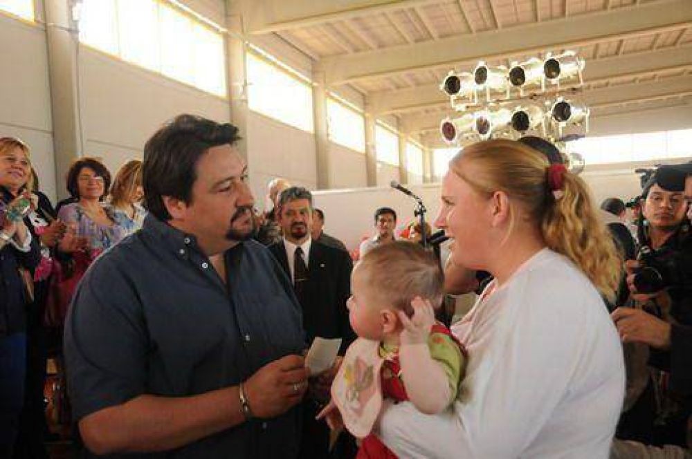 El Gobierno focalizar� cr�ditos en mujeres de sectores vulnerables, guaran�es y v�ctimas de trata o violencia