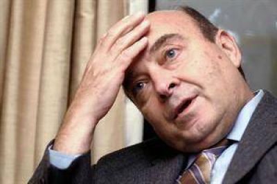 Cavallo: "La gente no tiene libertad para proteger el valor de sus ahorros"