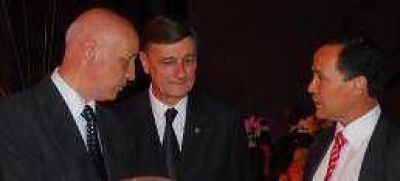 Binner llamar�a a consulta a los partidos pol�ticos por las elecciones 