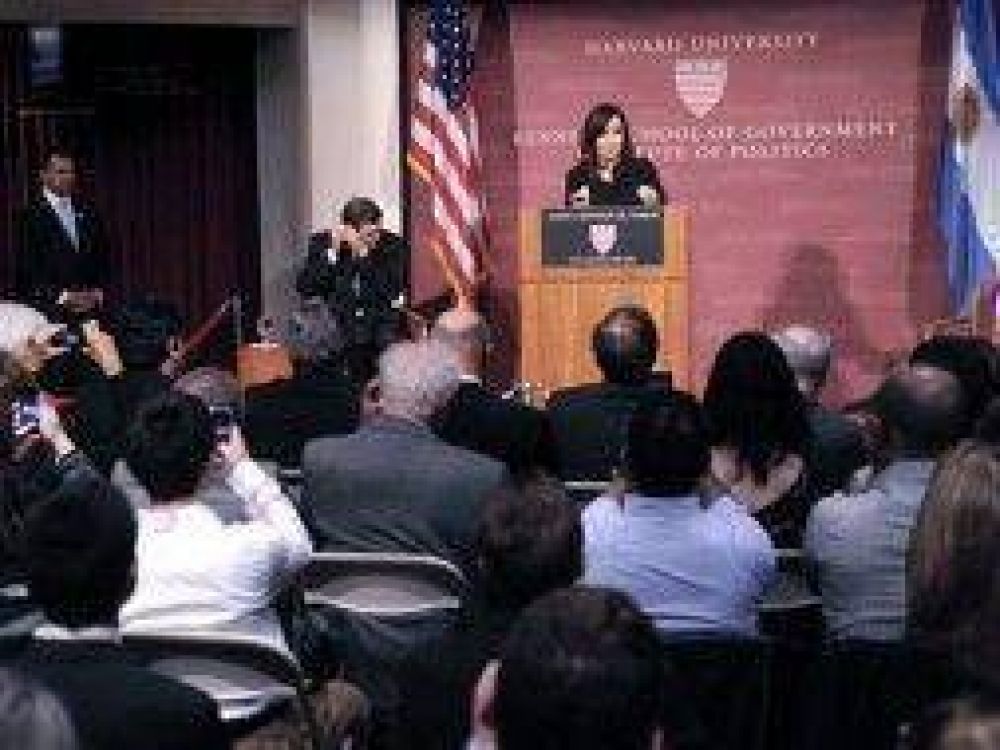Cristina en Harvard: Espinoza, Depetri, y Sauntoit minimizaron los dichos sobre La Matanza