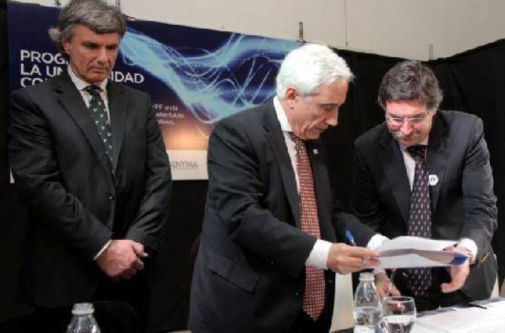 �La universidad con YPF�, la Jauretche present� la carrera de Ingenier�a en Petr�leo