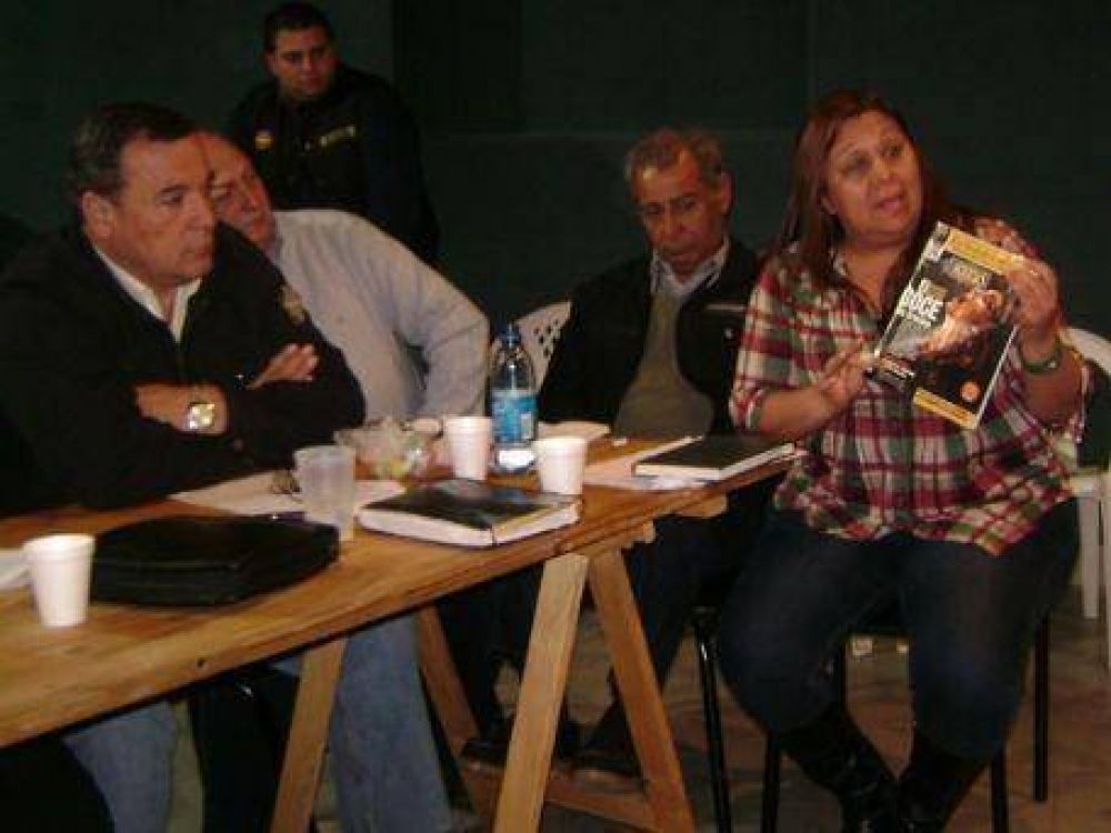 Concejo Deliberante: Entre la jaboner�a de Vieytes y las pelotas para quedarse hasta la medianoche