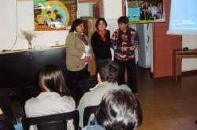 Jornada sobre Salud Reproductiva-VIH SIDA en la CC-ARI	