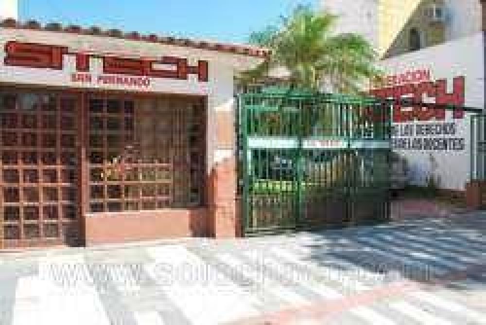 Docentes esperan a Cristina con paros y movilizaci�n