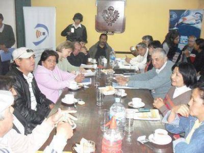Ediles y vecinalistas analizaron la  Pr�xima licitaci�n del transporte 