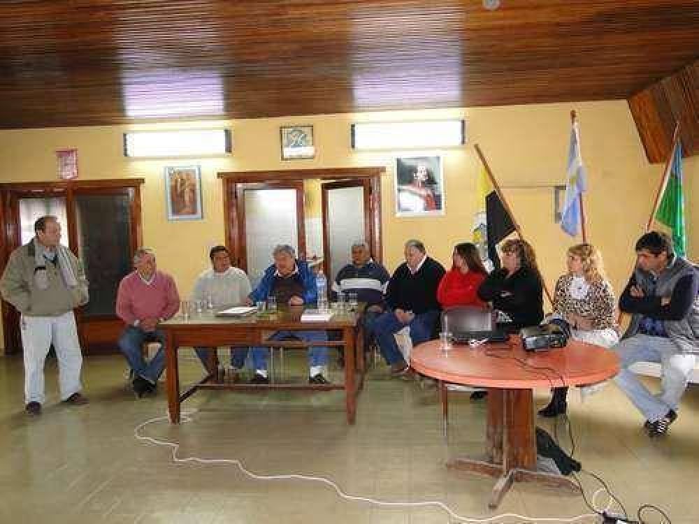 Gremialistas de vialidad provincial visitaron Azul