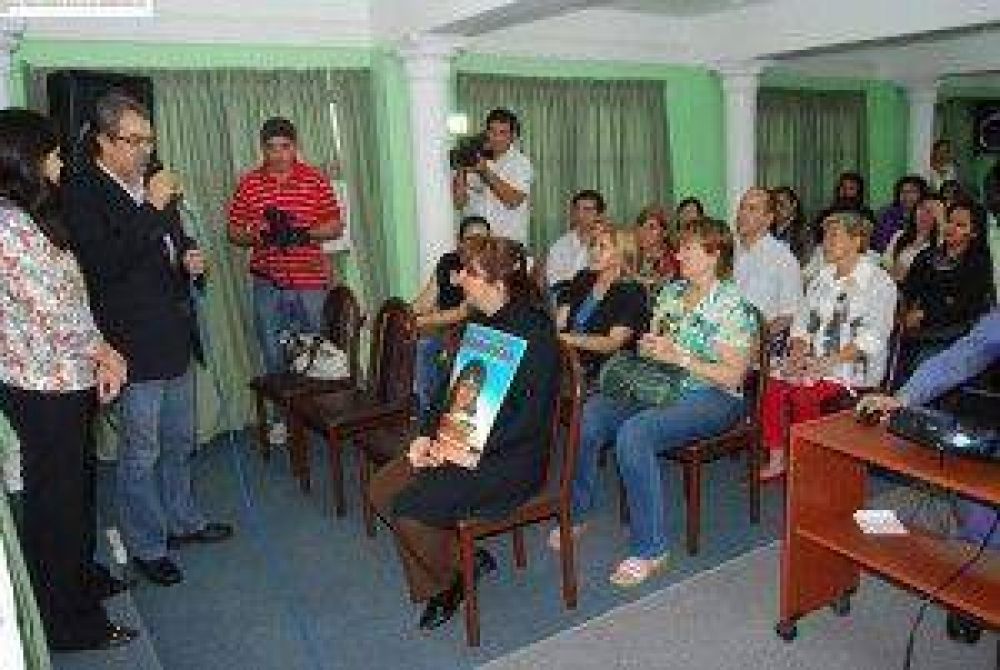 Gobierno provincial comprometi� apoyo a la b�squeda de la ni�a Sofia Herrera