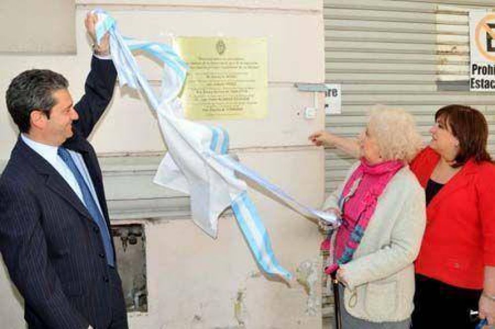 Estela de Carlotto en homenaje a v�ctimas de represi�n