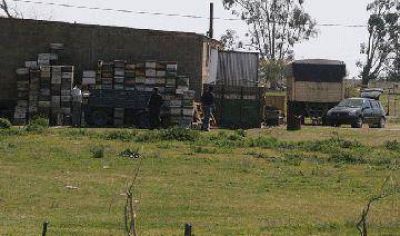 Tres allanamientos por robo de agroqu�micos