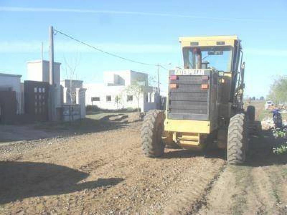 Rojas: Mejorado urbano en 135 cuadras