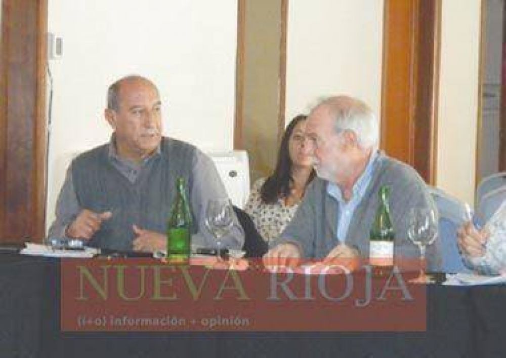 Por gesti�n de residuos, convocar�n a intendentes