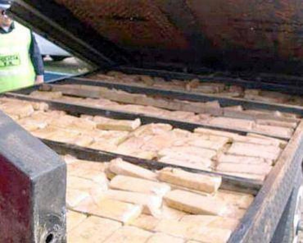 En el norte de Entre R�os abortaron la llegada de media tonelada de marihuana que iba hacia Rosario