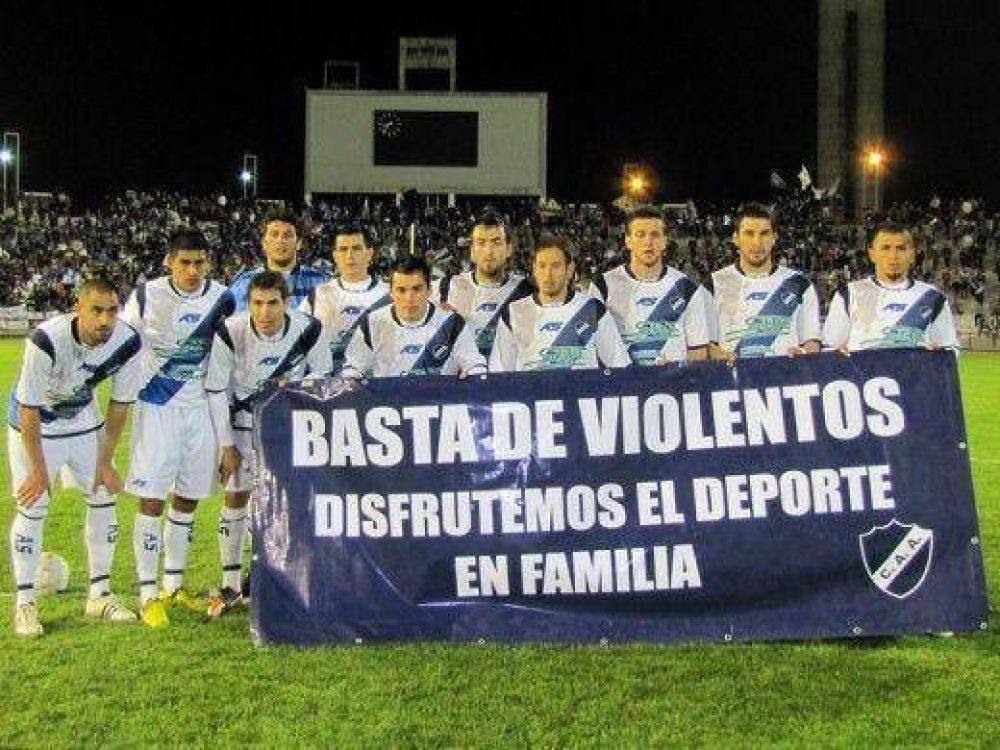 Alvarado busc� siempre y se llev� un premio merecido en el final