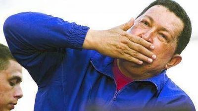 Ch�vez apuesta a la autocr�tica para seducir el voto de los desilusionados