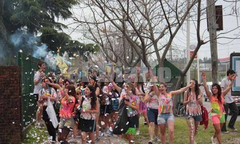 Previa del viaje de egresados: ritual que preocupa a los colegios