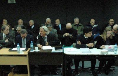 Este lunes dictan veredicto contra 14 represores