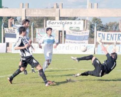Gimnasia jug� muy bien y baj� al l�der