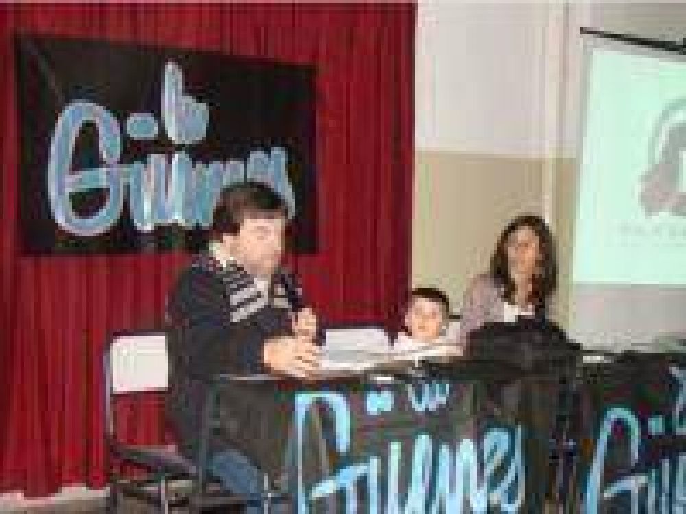 Brindaron charla sobre Violencia de G�nero