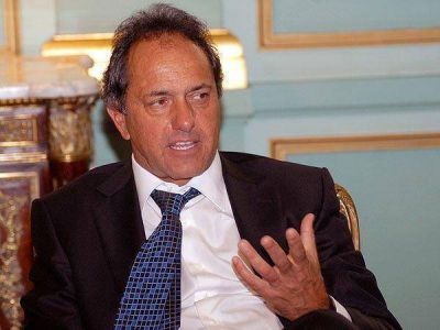 Scioli: "No hay nada" sobre la reforma