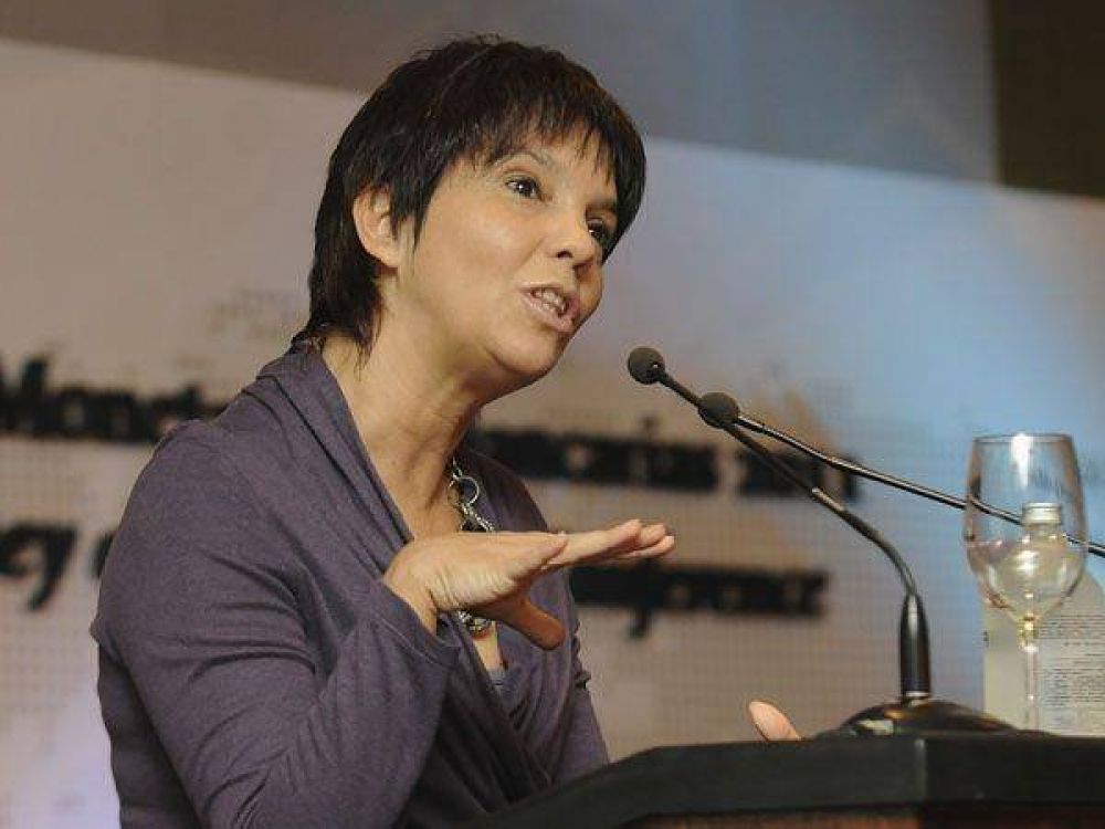La titular del Central dijo que el cepo al d�lar es una medida "de sentido com�n"